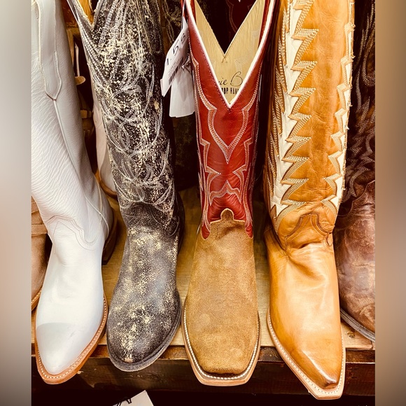 Meet your Posher, KSTumbleweed. - Picture 2 of 5